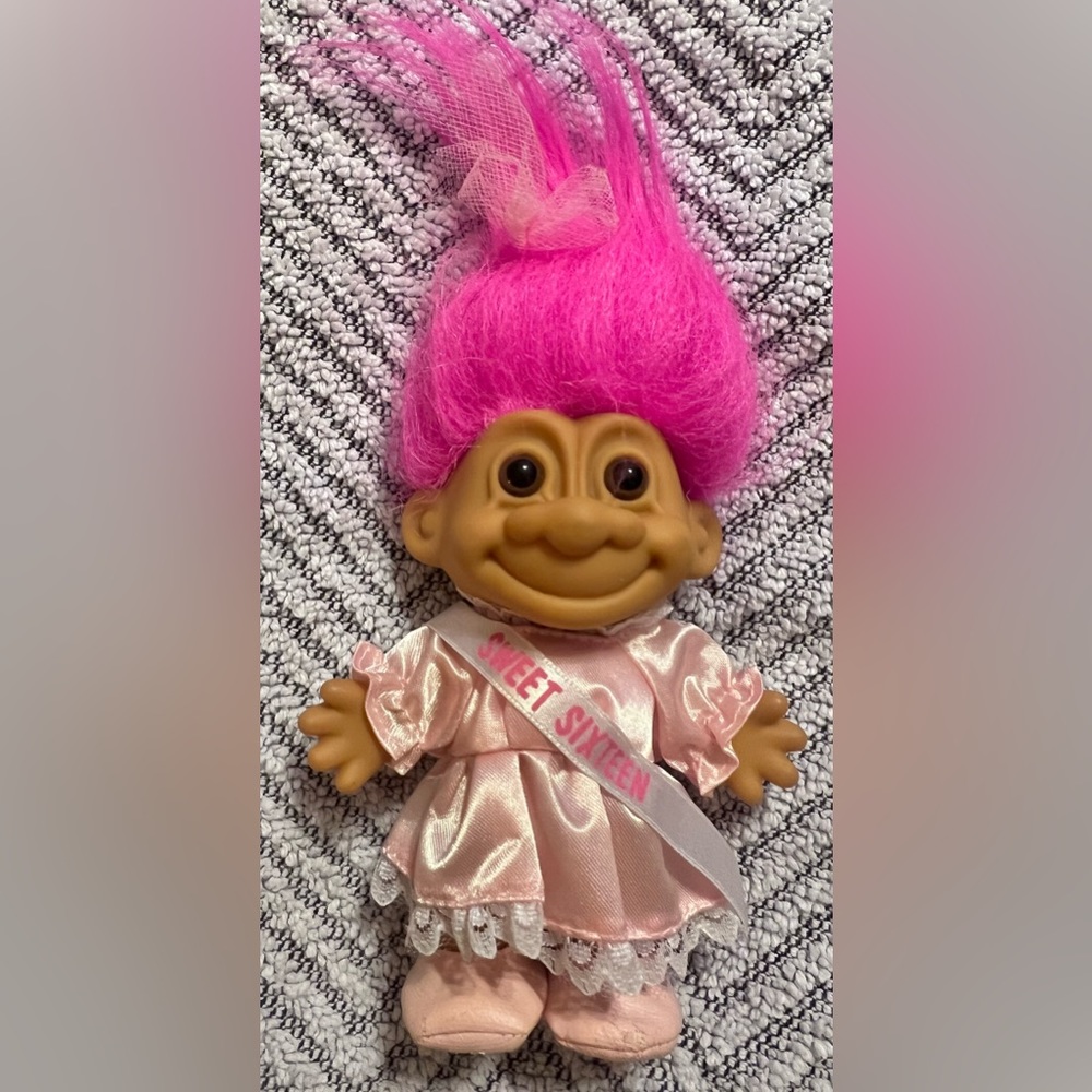 RUSS Vintage Sweet Sixteen Troll Doll with Pink Hair